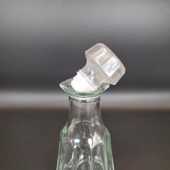 Vintage Good Seasons Glass Cruet 7.5″ Clear Oil-Vinegar Salad Dressing Bottle - Picture 3 of 9